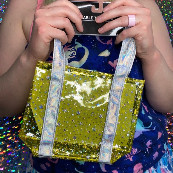 ⭐️Yellow sparkly clear star purse⭐️ - Picture 1 of 5